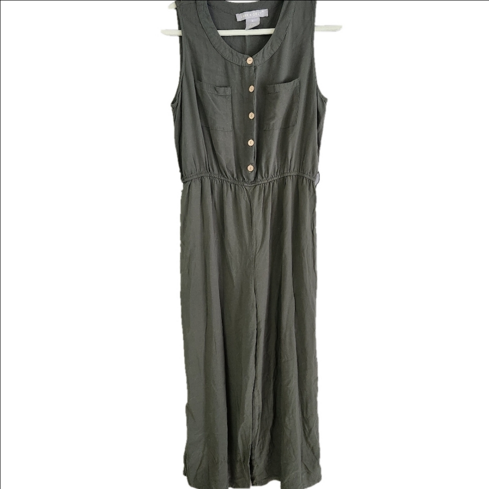 Lark + Grey Sleeveless army green Jumpsuit size XL wide leg elastic waist